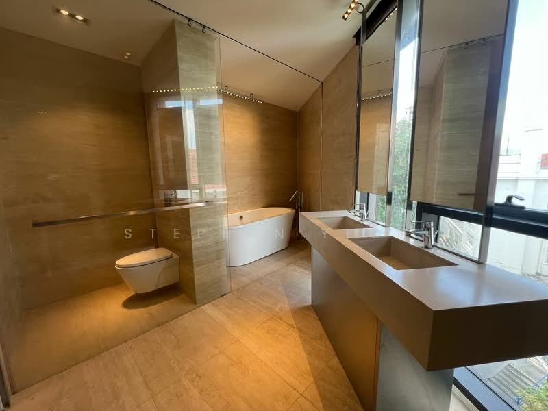 Shorefront Residences untuk Untuk Dijual - RM 5,500,000, Mac 2026 - Bathroom - PropertyGuru.com.my