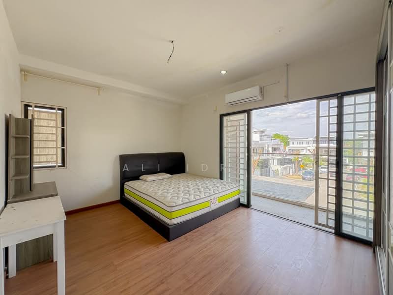 Garden Villa, Seksyen 5, Bangi untuk Untuk Dijual - RM 1,190,000, Mac 2026 - Bedroom - PropertyGuru.com.my