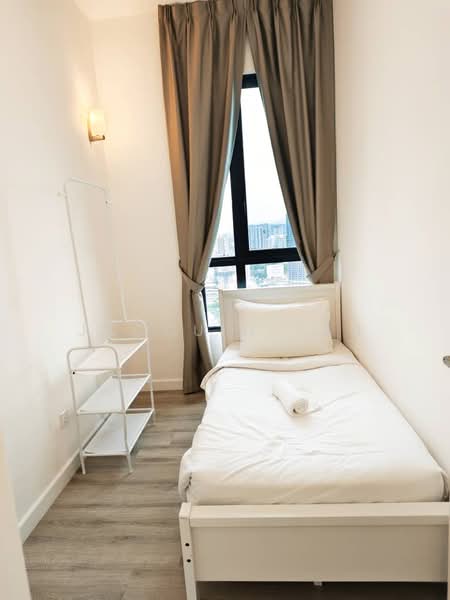 Servis Apartment untuk Dijual di Cubic Botanical - Jacquin Tan - Bedroom - PropertyGuru.com.my