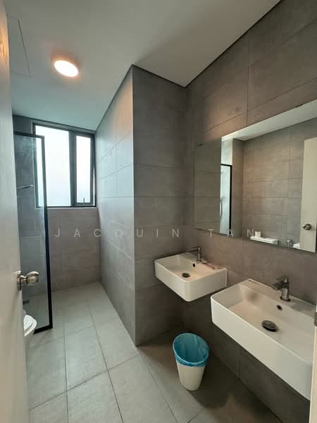 Servis Apartment untuk Dijual di Cubic Botanical - Jacquin Tan - Bathroom - PropertyGuru.com.my