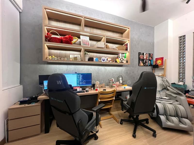 Rumah Teres 2 Tingkat untuk Dijual di Telok Panglima Garang (Selangor) - Wilson Ng - Study - PropertyGuru.com.my
