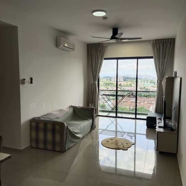 Resilion Residence untuk Untuk Disewa - RM 2,300 /bulan, Mac 2026 - Living Room - PropertyGuru.com.my