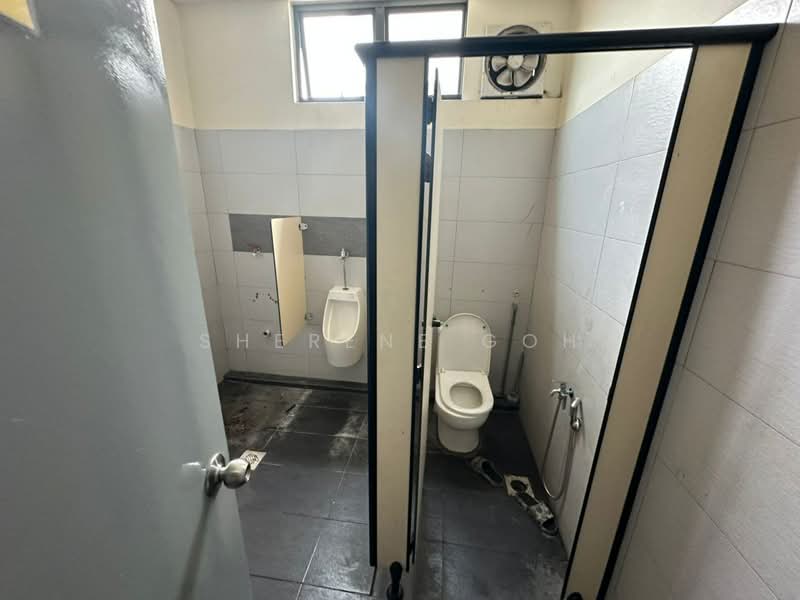 Kilang untuk Disewa di North Port (Pelabuhan Utara) (Port Klang (Pelabuhan Klang)) - Sherene Goh - Bathroom - PropertyGuru.com.my