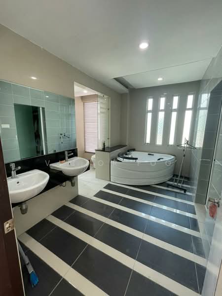 Tiara Puteri untuk Untuk Dijual - RM 948,000, Mac 2026 - Bathroom - PropertyGuru.com.my