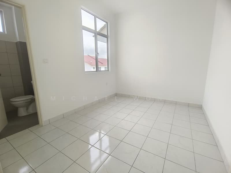 1-storey Terraced House for Rent in Bandar Tasik Puteri (Rawang) - Michael Wong - Bathroom - PropertyGuru.com.my