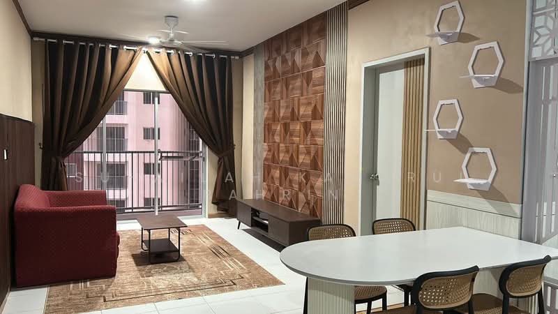 Residensi Sateria untuk Untuk Disewa - RM 1,800 /bulan, Mac 2026 - Living Room - PropertyGuru.com.my