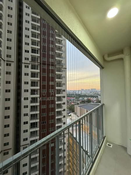 Residensi Sateria untuk Untuk Disewa - RM 1,800 /bulan, Mac 2026 - Balcony - PropertyGuru.com.my