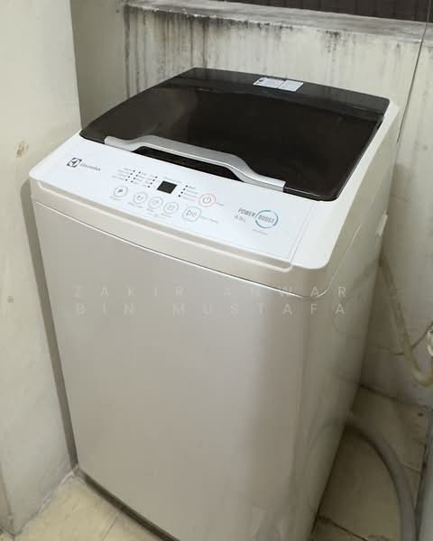 Servis Apartment untuk Disewa di Sri Acappella - Zakir Anwar Bin Mustafa - Laundry area - PropertyGuru.com.my