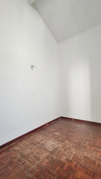 Rumah Teres 2-Tingkat untuk Dijual di Bandar Putra Permai (Seri Kembangan) - Elise Tan - PropertyGuru.com.my