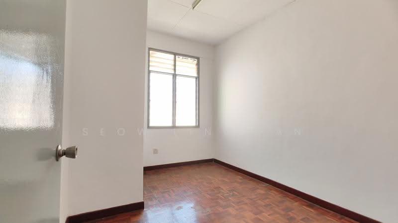 Rumah Teres 2-Tingkat untuk Dijual di Bandar Putra Permai (Seri Kembangan) - Elise Tan - PropertyGuru.com.my