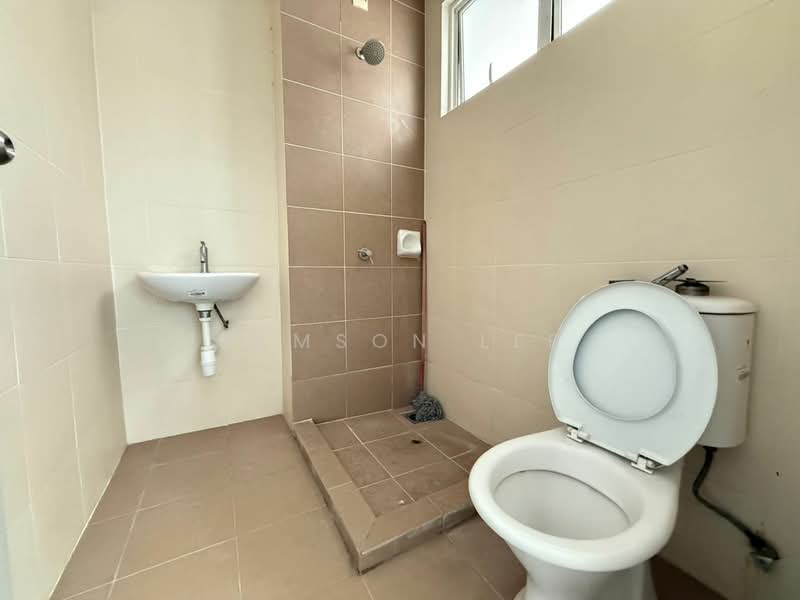 Rumah Teres 3-Tingkat untuk Dijual di Taman Bayu Lagenda (Rawang) - Samson Lee - Bathroom - PropertyGuru.com.my