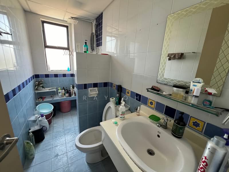 Condominium for Sale at Casa Indah 1 - Ray Oh - Bathroom - PropertyGuru.com.my