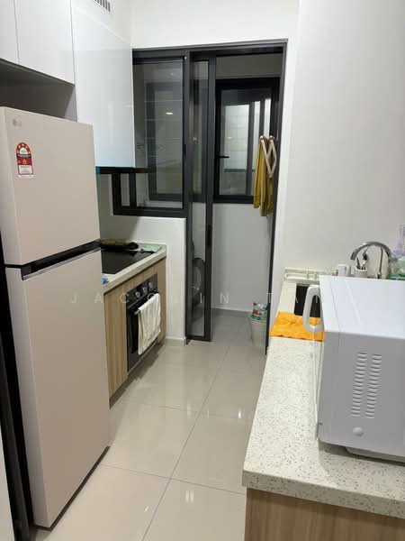 Servis Apartment untuk Dijual di Sunway Belfield - Jacquin Tan - Kitchen - PropertyGuru.com.my
