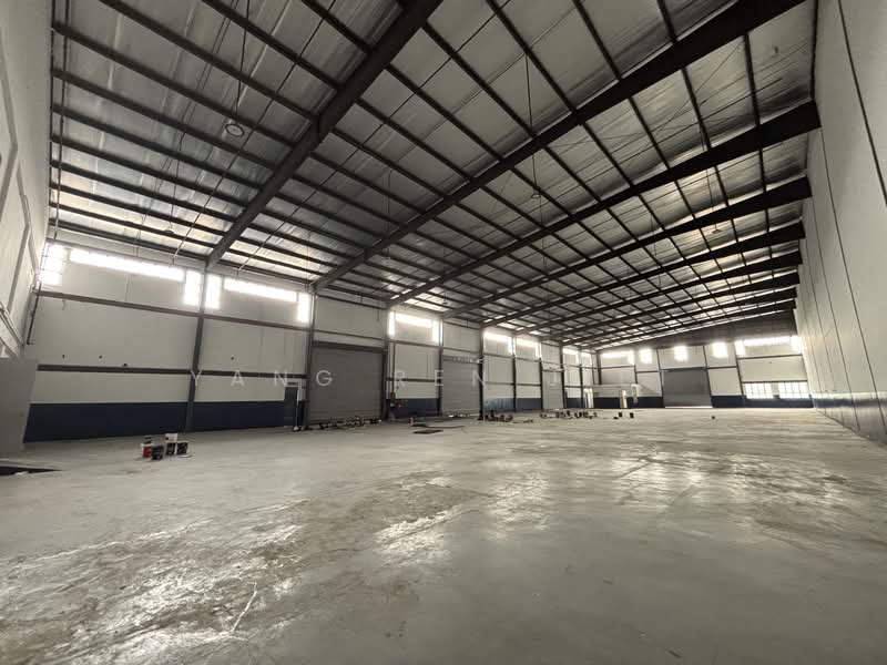 Warehouse for Rent in Seksyen 27 (Shah Alam) - Yang Ren Jiet - Interior - PropertyGuru.com.my