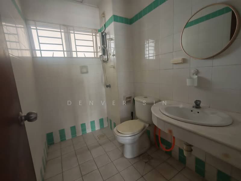 Untuk Dijual - Segar Courts