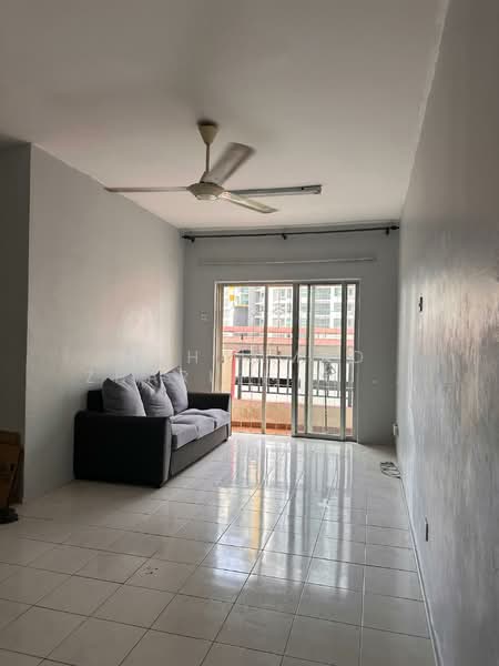 Apartment for Rent at Vista Pinggiran Apartment - Muhammad Zhariff Nasharudin - Living Room - PropertyGuru.com.my