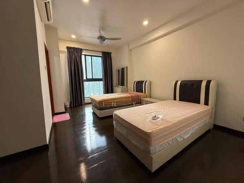 Service Residence for Sale at V@SUMMERPLACE - Xin Yi - Bedroom - PropertyGuru.com.my