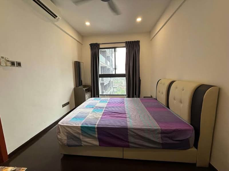 Service Residence for Sale at V@SUMMERPLACE - Xin Yi - Bedroom - PropertyGuru.com.my