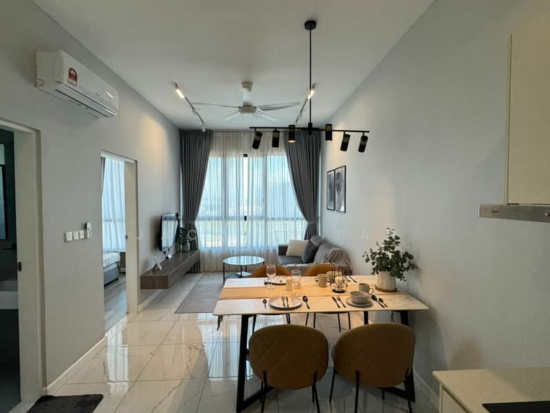 Servis Apartment untuk Dijual di Cubic Botanical - Jacquin Tan - Living Room - PropertyGuru.com.my