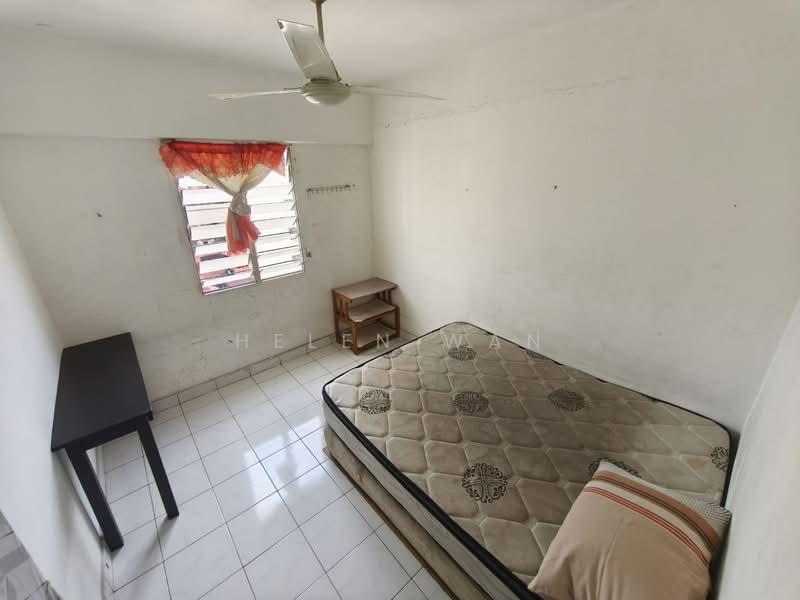 Permata Fadason untuk Untuk Dijual - RM 225,000, Mac 2026 - Bedroom - PropertyGuru.com.my