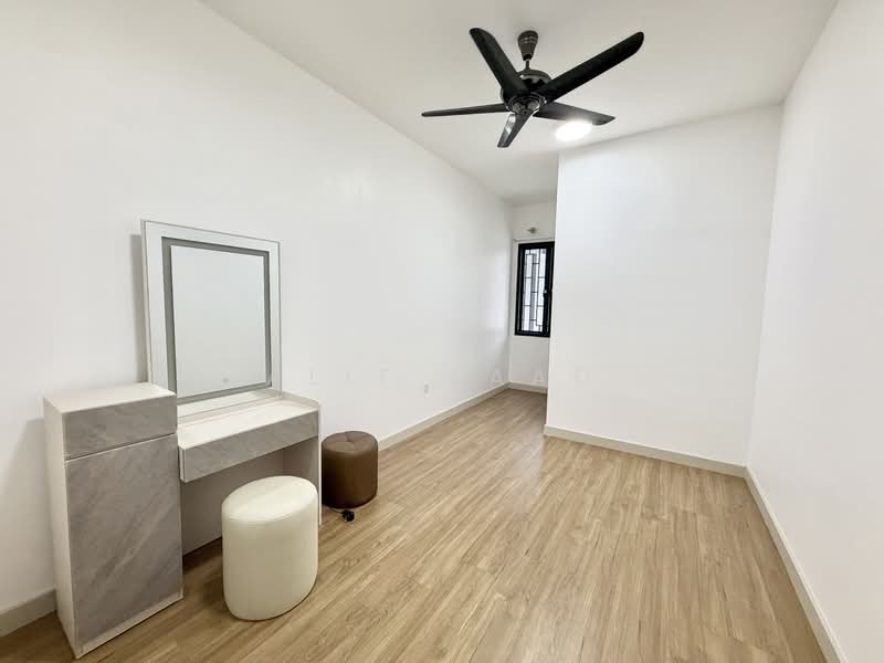 2-storey Terraced House for Sale in Elmina (Shah Alam) - Alif Saad - Bedroom - PropertyGuru.com.my