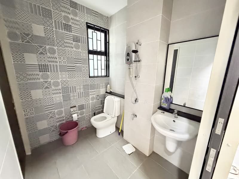 2-storey Terraced House for Sale in Elmina (Shah Alam) - Alif Saad - Bathroom - PropertyGuru.com.my