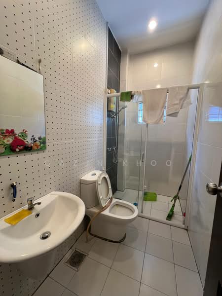 Rumah Teres 2-Tingkat untuk Dijual di Bandar Seri Botani (Ipoh) - Qazin Khoo - Bathroom - PropertyGuru.com.my
