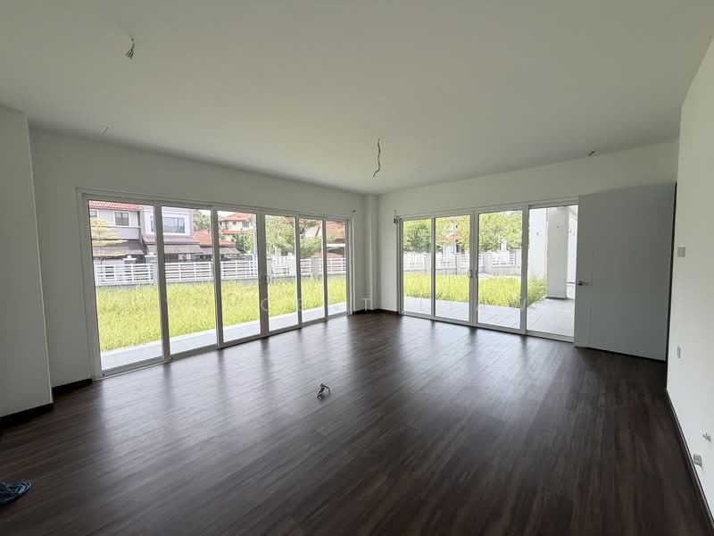 Bungalow for Sale in Ara Damansara (Selangor) - Vincent Liaw - Living Room - PropertyGuru.com.my