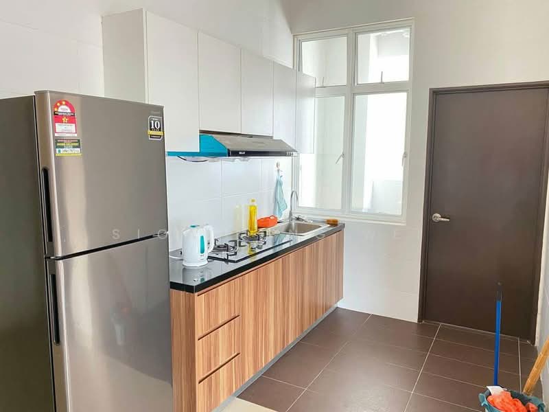 M Condominium @ Larkin untuk Untuk Disewa - RM 2,200 /bulan, Mac 2026 - Kitchen - PropertyGuru.com.my