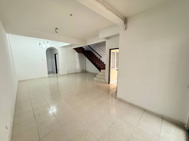 2-storey Terraced House for Sale in Rawang Perdana 1 (Rawang) - Nor Azdlin Adnan - Interior - PropertyGuru.com.my