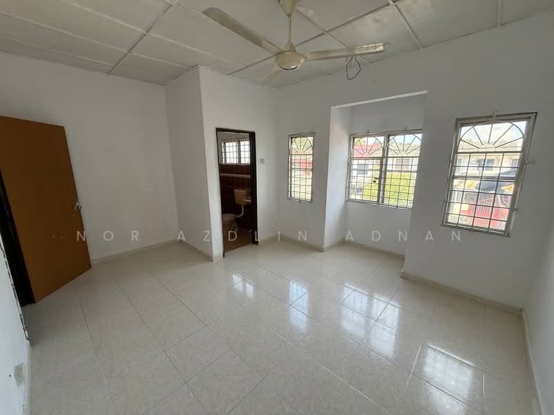 2-storey Terraced House for Sale in Rawang Perdana 1 (Rawang) - Nor Azdlin Adnan - Interior - PropertyGuru.com.my
