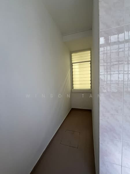 Taman Universiti untuk Untuk Dijual - RM 668,000, Mac 2026 - Corridor - PropertyGuru.com.my