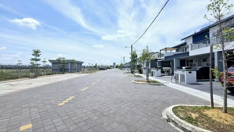 Townhouse for Sale in Dengkil (Selangor) - Muhammad Zhariff Nasharudin - Exterior - PropertyGuru.com.my