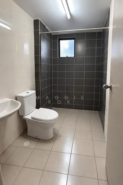 Condominium for Sale at Laman Tasik - Maggie Kok - Bathroom - PropertyGuru.com.my