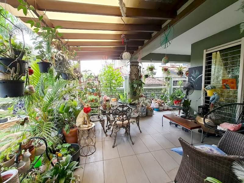Rumah Berkembar untuk Dijual di Kota Damansara (Selangor) - Vincent Liaw - Balcony - PropertyGuru.com.my