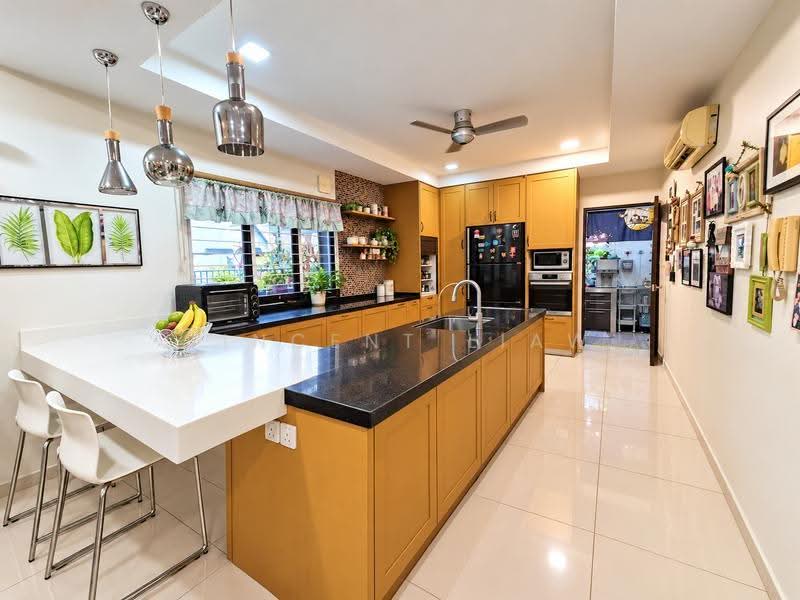 Rumah Berkembar untuk Dijual di Kota Damansara (Selangor) - Vincent Liaw - Kitchen - PropertyGuru.com.my