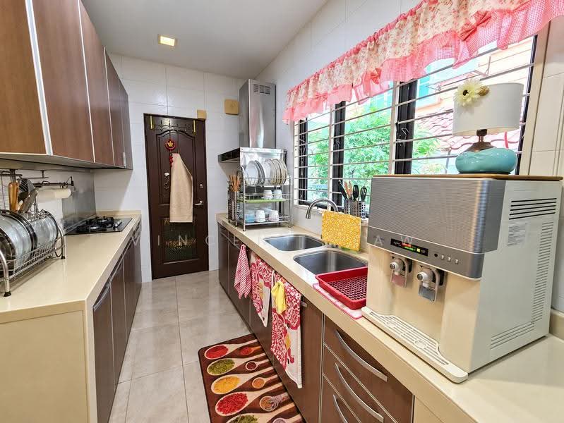 Rumah Berkembar untuk Dijual di Kota Damansara (Selangor) - Vincent Liaw - Kitchen - PropertyGuru.com.my