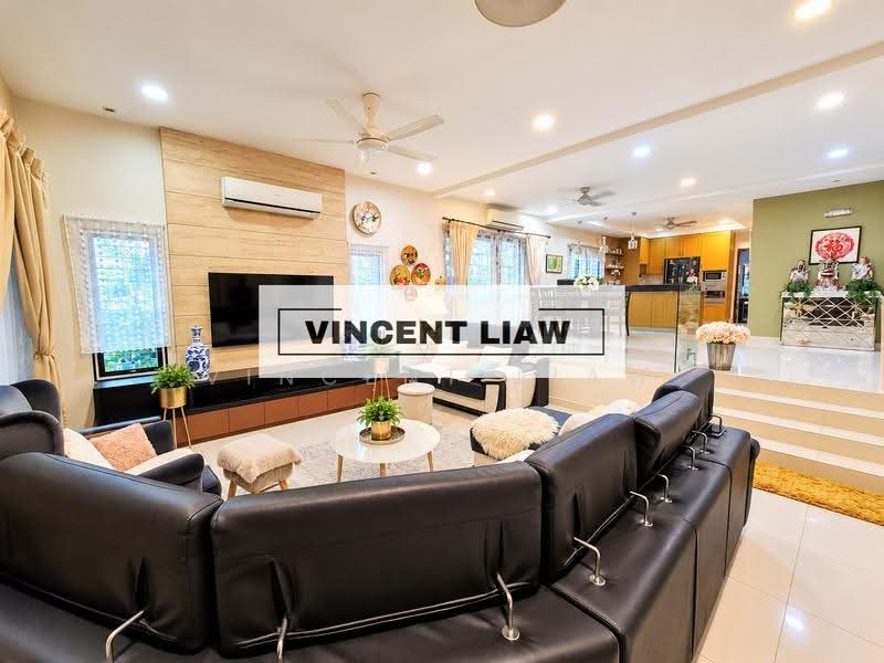 Rumah Berkembar untuk Dijual di Kota Damansara (Selangor) - Vincent Liaw - Living Room - PropertyGuru.com.my
