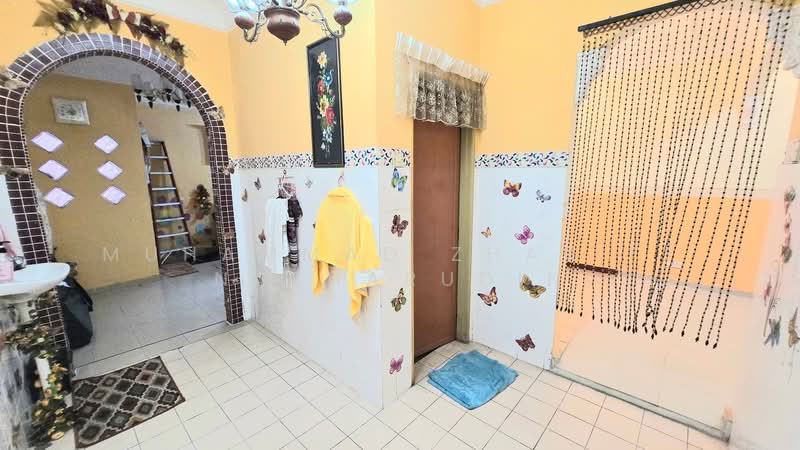 Taman Bunga Raya, Bukit Beruntung untuk Untuk Dijual - RM 355,000, Mac 2026 - Interior - PropertyGuru.com.my