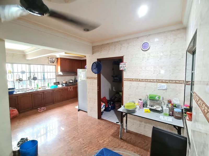 1-storey Terraced House for Sale in Kajang (Selangor) - Mike Lim - Kitchen - PropertyGuru.com.my