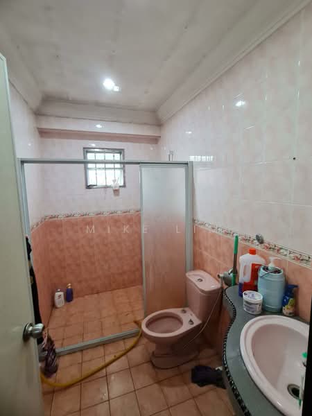 1-storey Terraced House for Sale in Kajang (Selangor) - Mike Lim - Bathroom - PropertyGuru.com.my