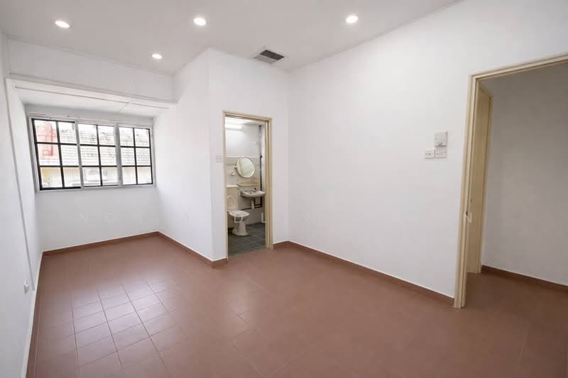 2-storey Terraced House for Sale in Usj 3 (Subang Jaya) - Nor Azdlin Adnan - Bathroom - PropertyGuru.com.my