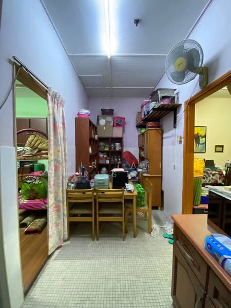 Taman Daya Jalan Nipah Taman Daya untuk Untuk Dijual - RM 470,000, Mac 2026 - Interior - PropertyGuru.com.my