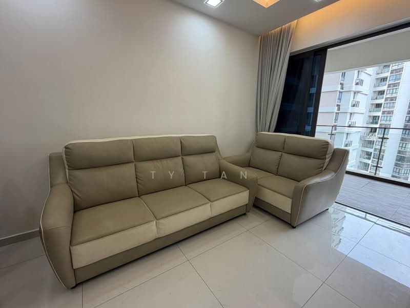 Condominium for Sale at Amberside @ Country Garden Danga Bay - Ty Tan - Living Room - PropertyGuru.com.my