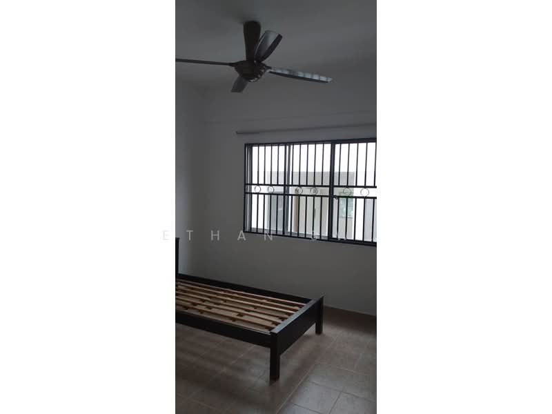 Apartment for Sale at Le Chateau 2 - Ethan Swe - Bedroom - PropertyGuru.com.my