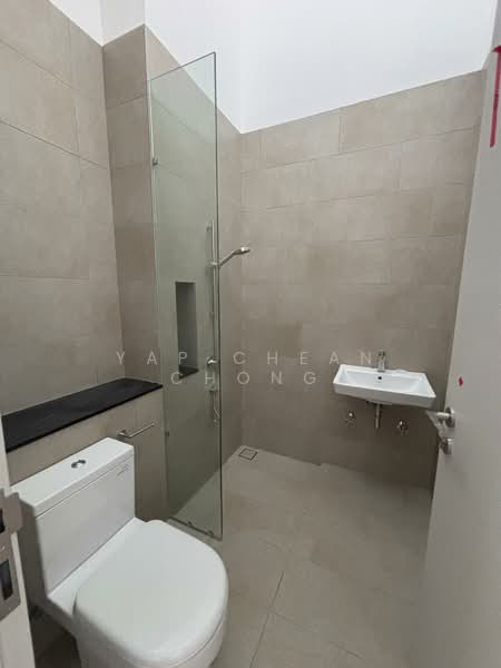 Semi-Detached House for Sale in Shah Alam (Selangor) - Yap Chean Chong - Bathroom - PropertyGuru.com.my