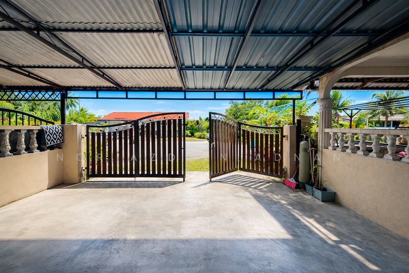1-storey Terraced House for Sale in Taman Sri Sentosa (Klang) - Nor Azdlin Adnan - Exterior - PropertyGuru.com.my