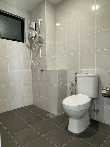 Service Residence for Sale at Huni @ Eco Ardence - Yap Chean Chong - Bathroom - PropertyGuru.com.my