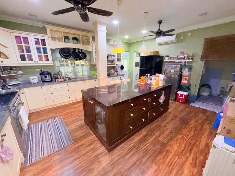 2-storey Terraced House for Sale in Bandar Dato Onn (Tebrau) - Amir Faris Rusli - Kitchen - PropertyGuru.com.my