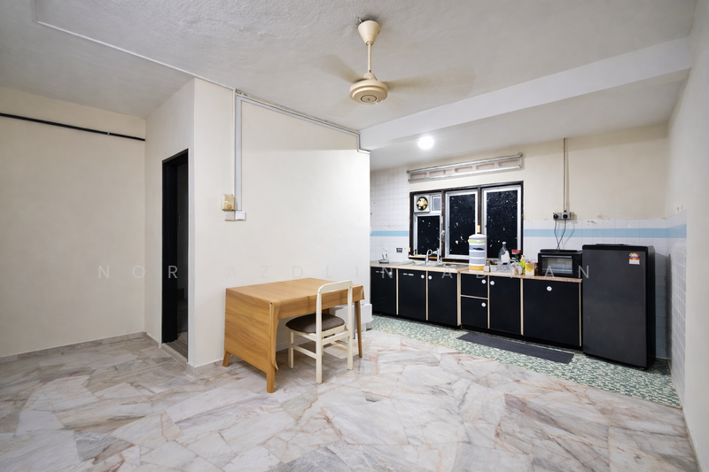 Taman Kajang Baru untuk Untuk Dijual - RM 360,000, Mac 2026 - Kitchen - PropertyGuru.com.my